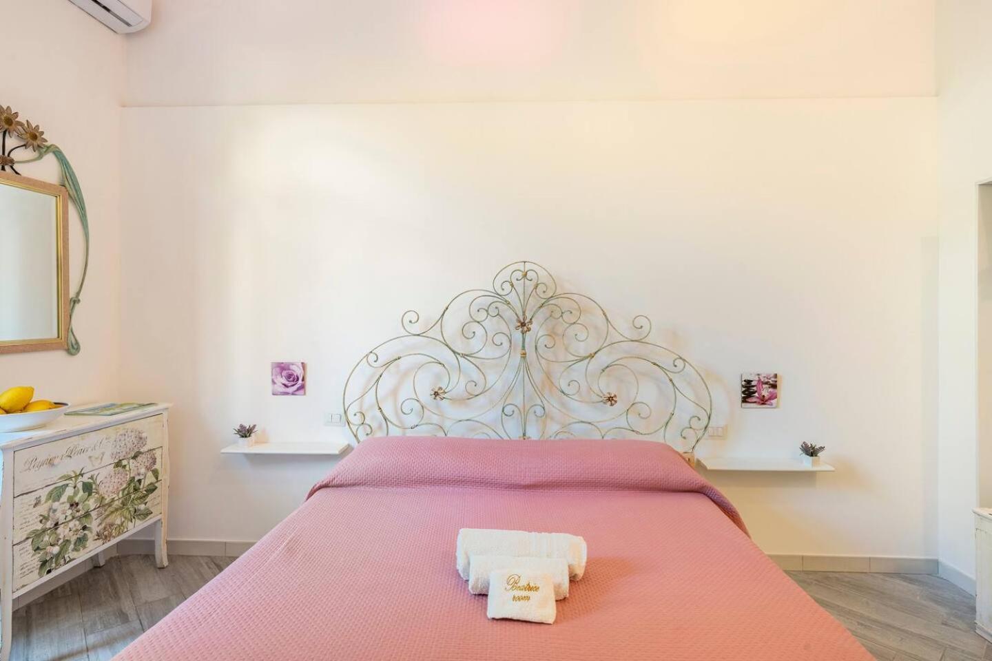 Beatrice Room Bed&Breakfast Сант'Агнело Екстериор снимка